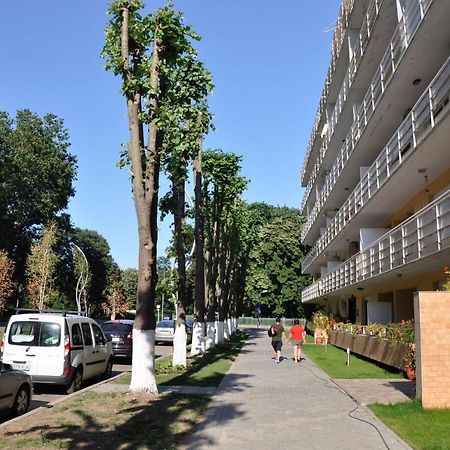 Coral Onix Apartment Neptun Exterior foto