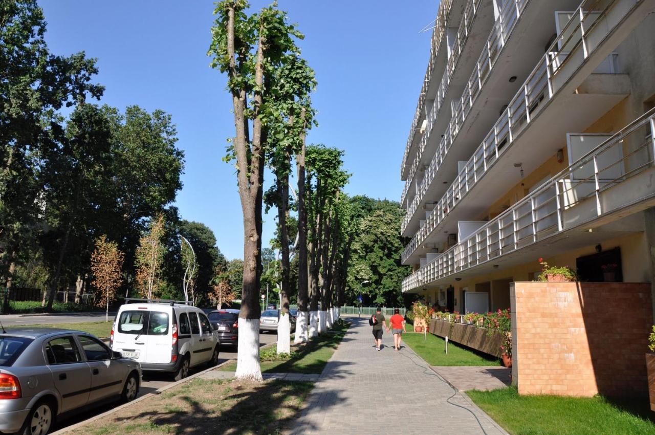 Coral Onix Apartment Neptun Exterior foto